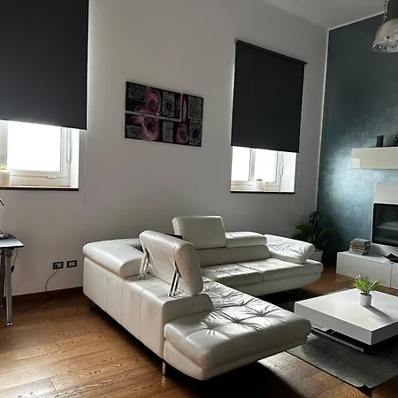 Apartment Moderno Loft Alle Porte Di Milano - 115mq - 3 Posti *