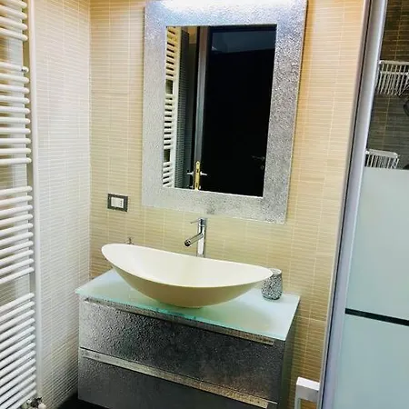 Apartment Moderno Loft Alle Porte Di Milano - 115mq - 3 Posti Cormano