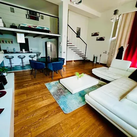 Apartment Moderno Loft Alle Porte Di Milano - 115mq - 3 Posti *