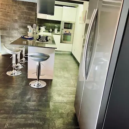 Apartment Moderno Loft Alle Porte Di Milano - 115mq - 3 Posti *
