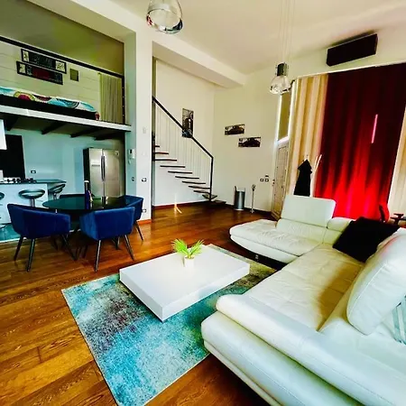 Moderno Loft Alle Porte Di Milano - 115mq - 3 Posti Cormano