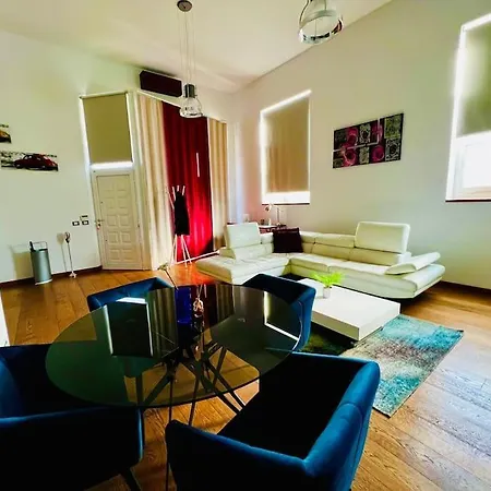 Appartamento Moderno Loft Alle Porte Di Milano - 115mq - 3 Posti Cormano